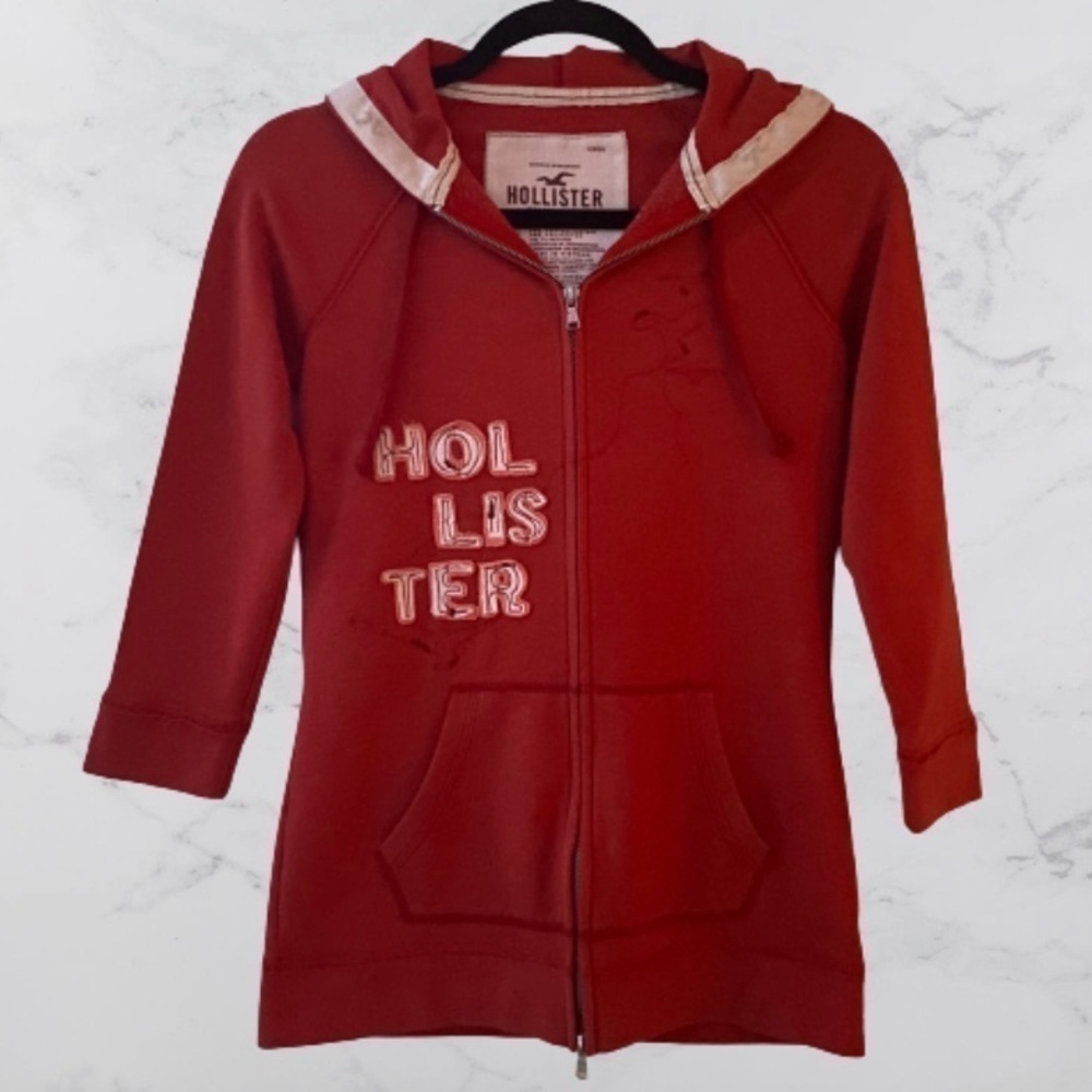 Hollister Red Zip-Up Hoodie​​​​​​​​​​​​​​​​​​​​​​​​​​​​​